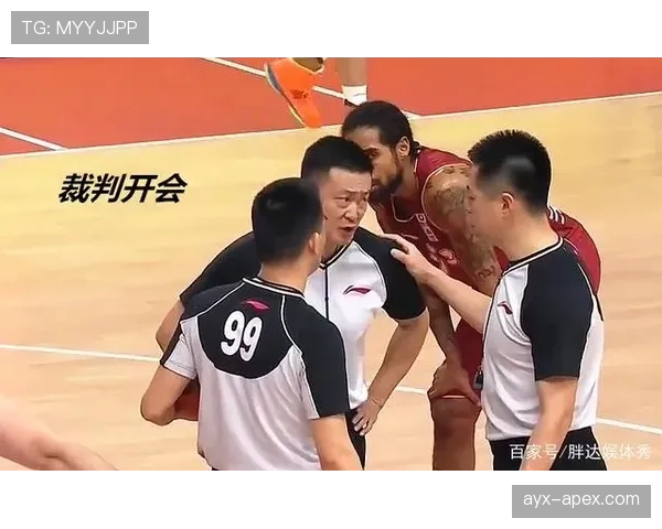 篮球规则中推人犯规的界定标准与现场判罚措施详细解析